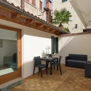 Corteluna Incantevole A 500 Metri Da P.zza S.marco Apartamento Venecia